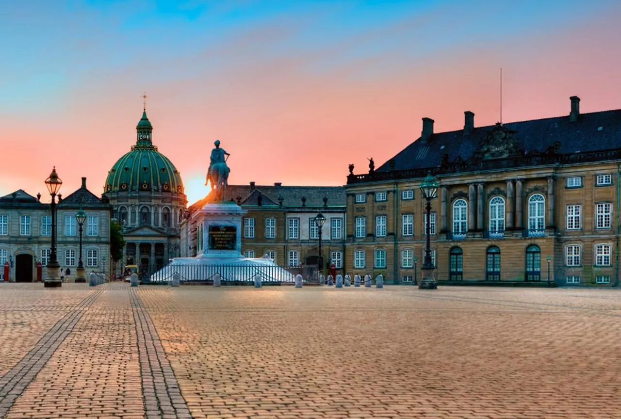 Cozy Apartments In Heart Of Copenhagen Near Stroget & Hojbro Plads