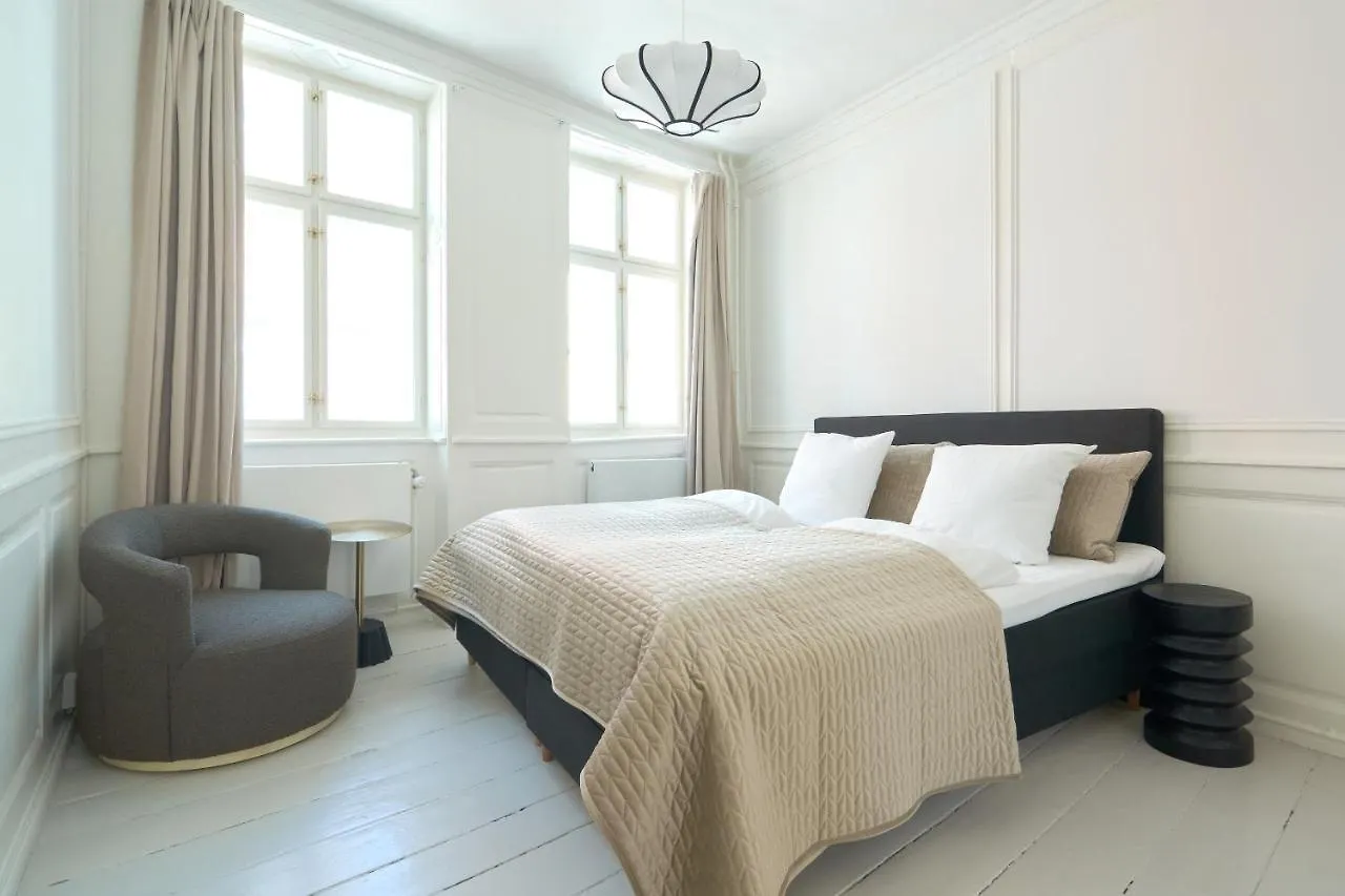 Cozy Apartments In Heart Of Copenhagen Near Stroget & Hojbro Plads
