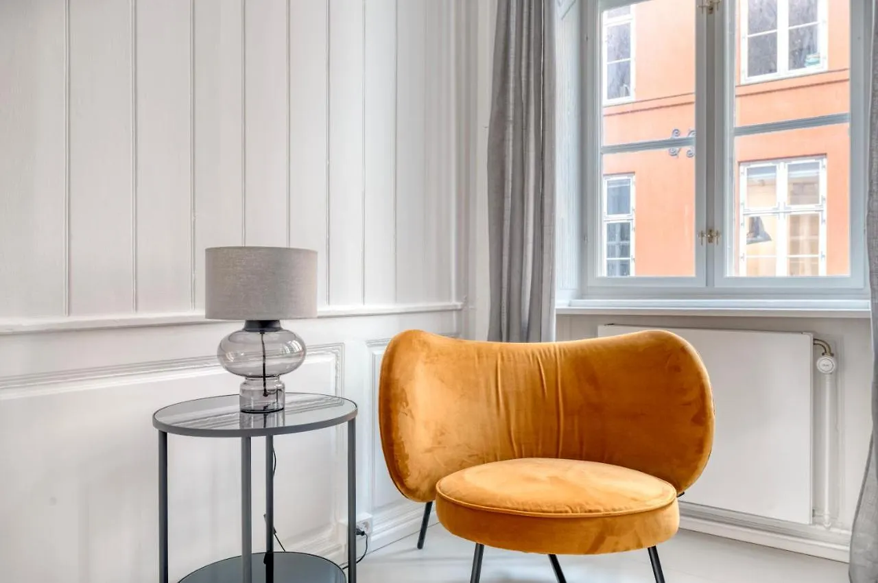 Cozy Apartments In Heart Of Copenhagen Near Stroget & Hojbro Plads