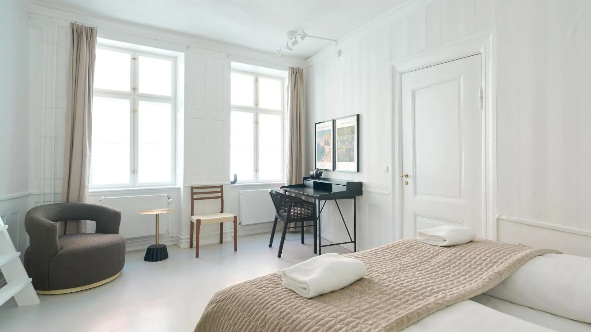 Cozy Apartments In Heart Of Copenhagen Near Stroget & Hojbro Plads