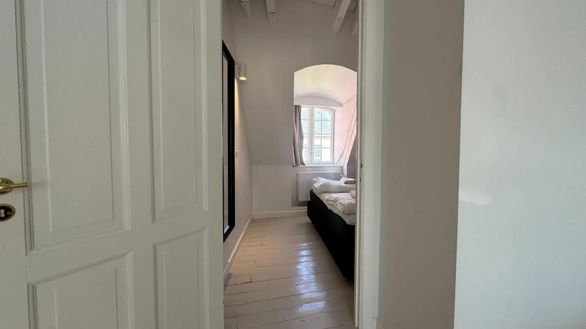 Cozy Apartments In Heart Of Copenhagen Near Stroget & Hojbro Plads