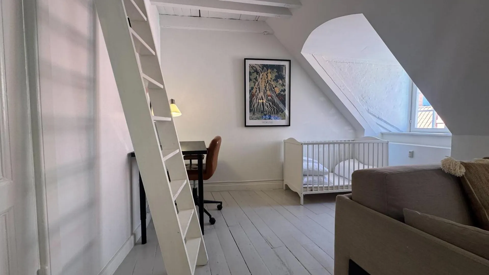 Cozy Apartments In Heart Of Copenhagen Near Stroget & Hojbro Plads